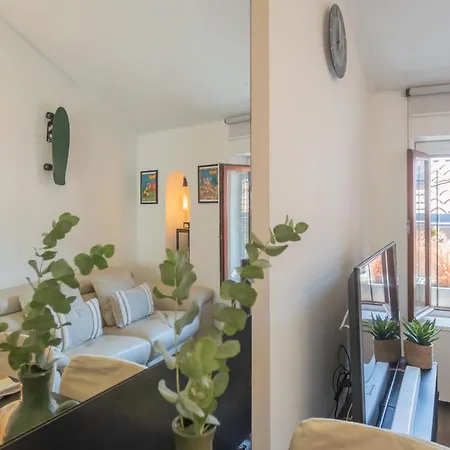 Apartment Pretty In Old Town By Rent