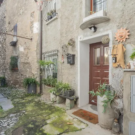 Pretty In Old Town By Rent Appartement