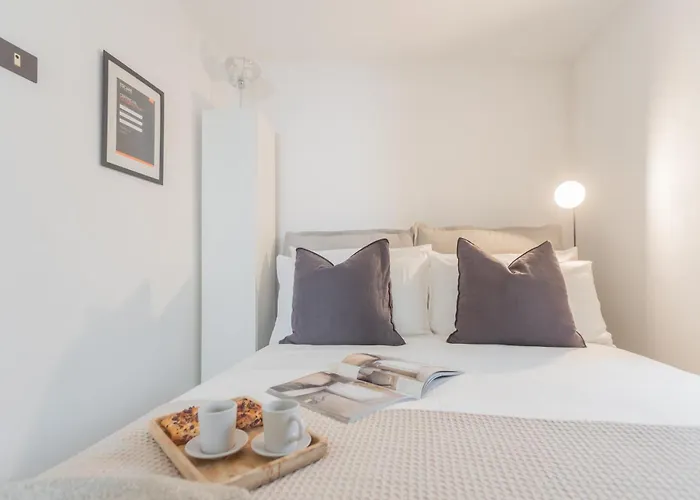 Daire Pretty In Old Town By Rent