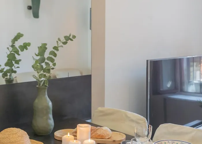 Pretty In Old Town By Rent *