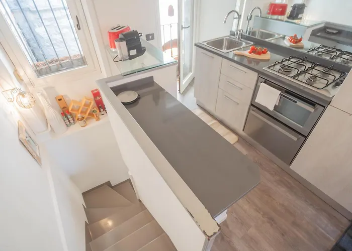 Pretty In Old Town By Rent