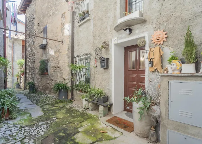 Pretty In Old Town By Rent Apartmán